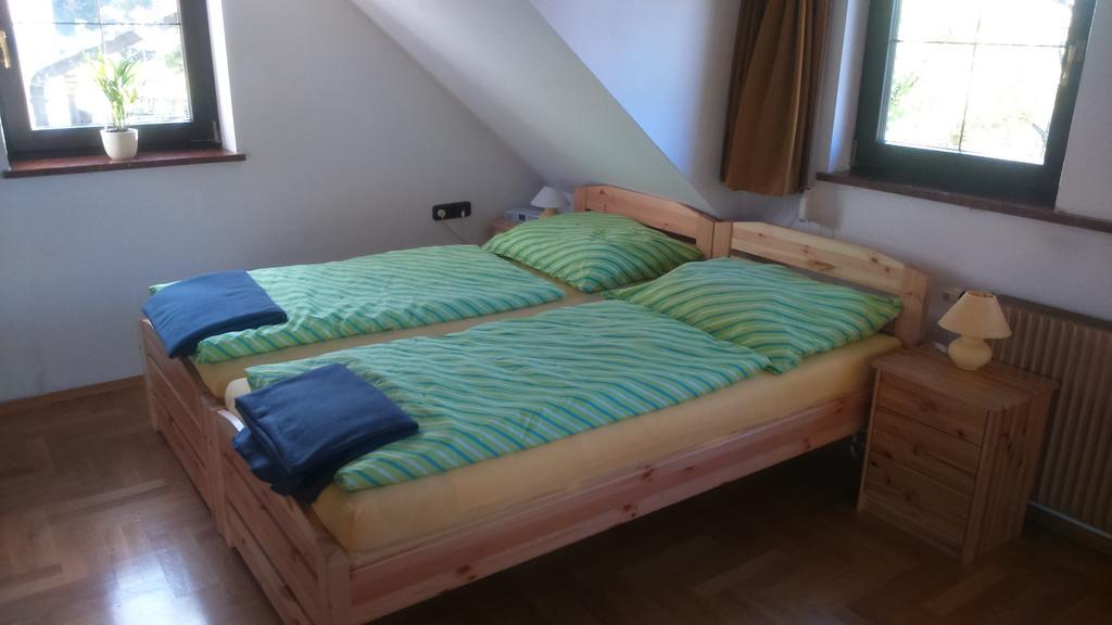 Haus Ruf Apartamento Windischgarsten Exterior foto