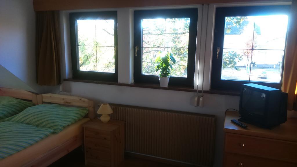 Haus Ruf Apartamento Windischgarsten Exterior foto