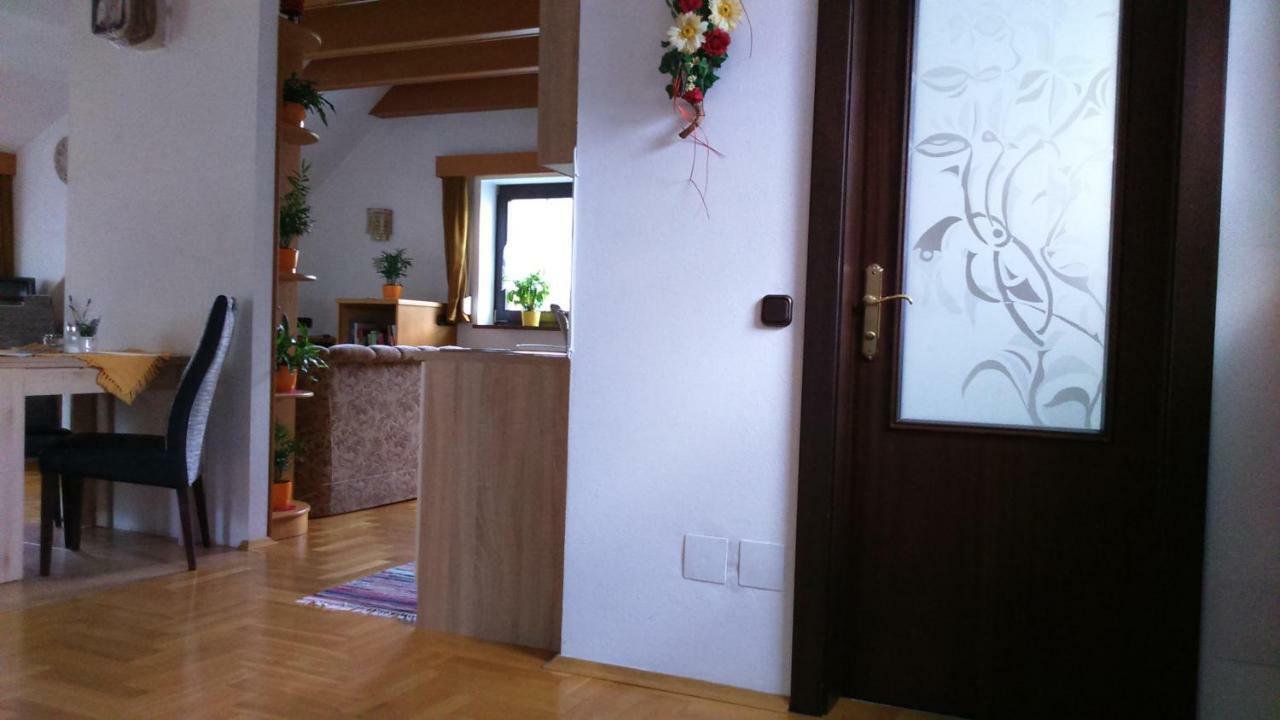 Haus Ruf Apartamento Windischgarsten Exterior foto