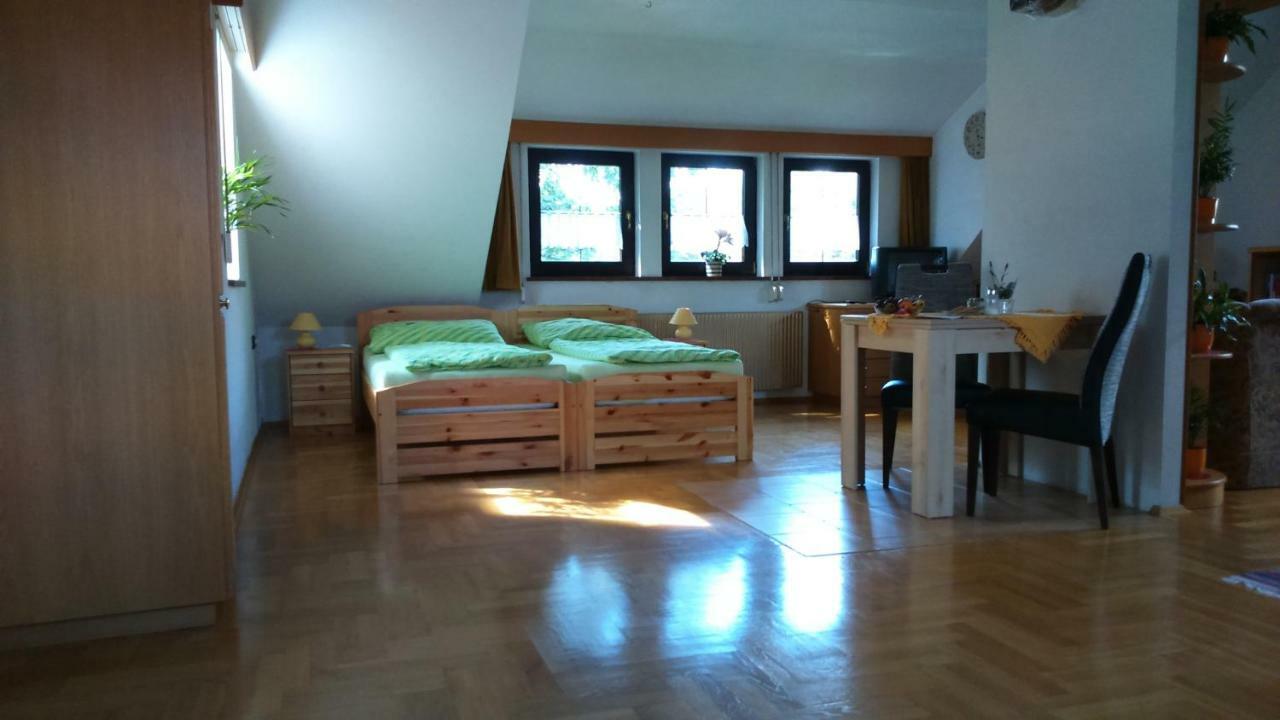 Haus Ruf Apartamento Windischgarsten Exterior foto